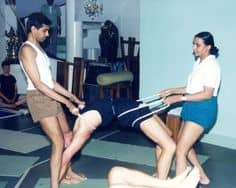 ابزار در یوگا آینگار